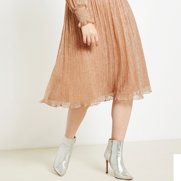 GOLD SHIMMER DRESS SIZE 18 - Picture 5 of 7